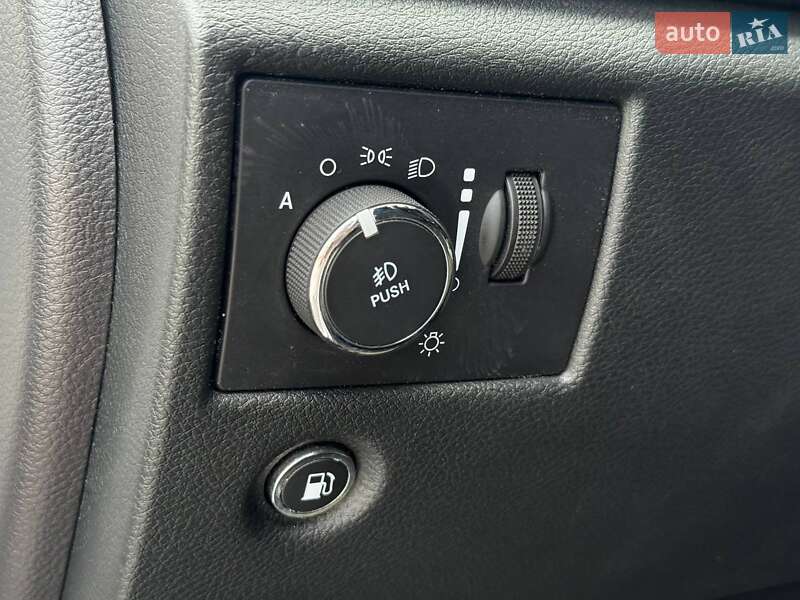 Внедорожник / Кроссовер Jeep Grand Cherokee 2021 в Ровно