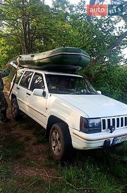 Позашляховик / Кросовер Jeep Grand Cherokee 1994 в 