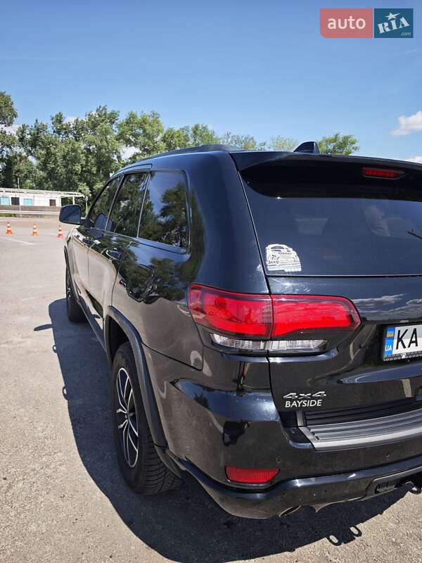 Внедорожник / Кроссовер Jeep Grand Cherokee 2018 в Киеве