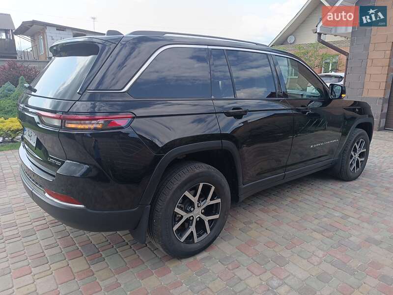 Позашляховик / Кросовер Jeep Grand Cherokee 2023 в Лубнах