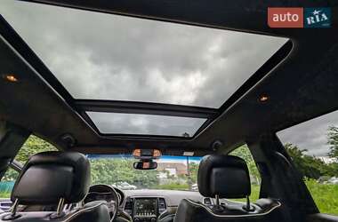 Внедорожник / Кроссовер Jeep Grand Cherokee 2017 в 