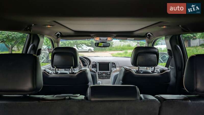 Внедорожник / Кроссовер Jeep Grand Cherokee 2017 в Сумах