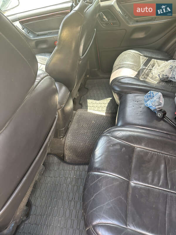 Позашляховик / Кросовер Jeep Grand Cherokee 2001 в Дергачах