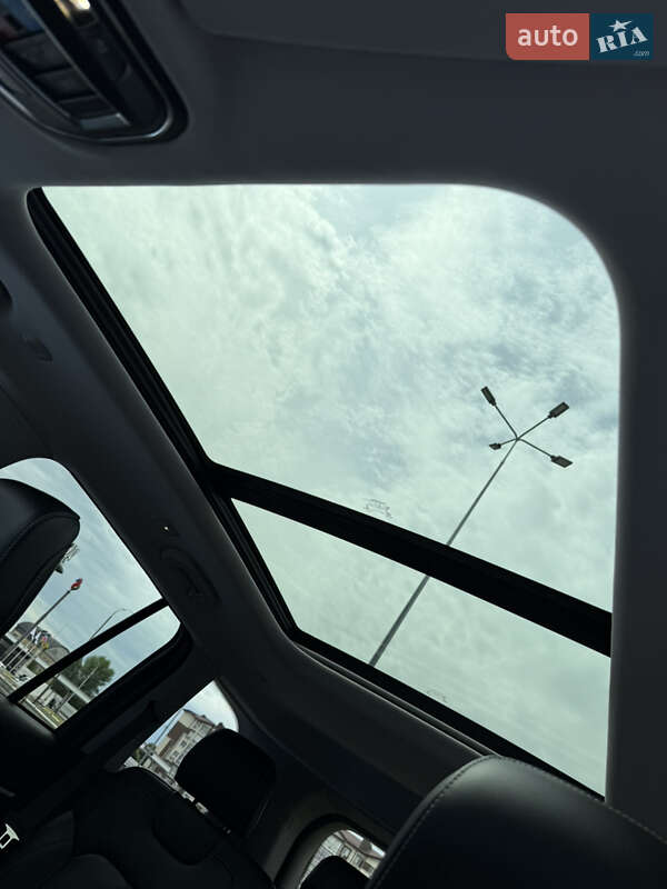 Внедорожник / Кроссовер Jeep Grand Cherokee 2022 в Киеве