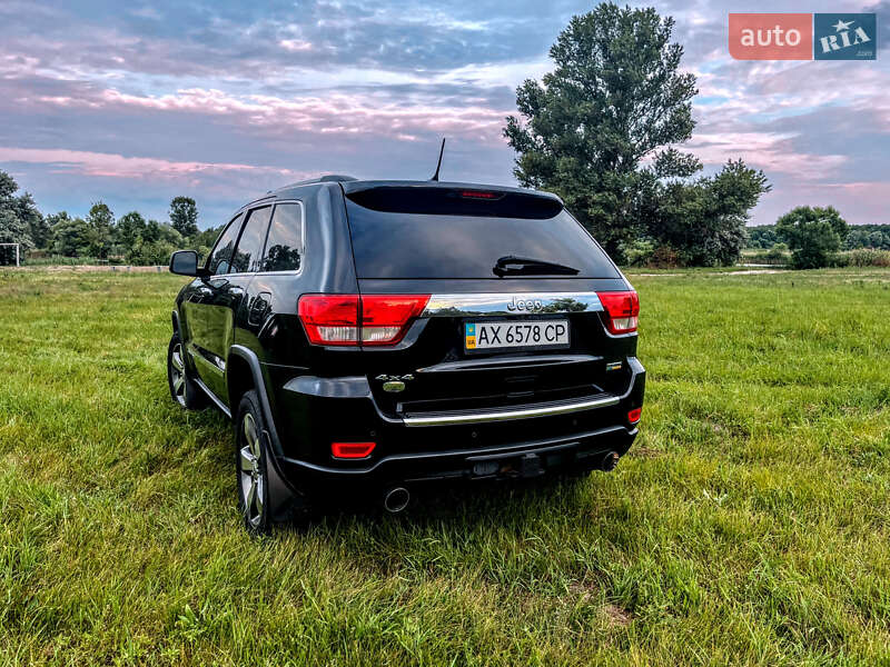 Внедорожник / Кроссовер Jeep Grand Cherokee 2011 в Харькове