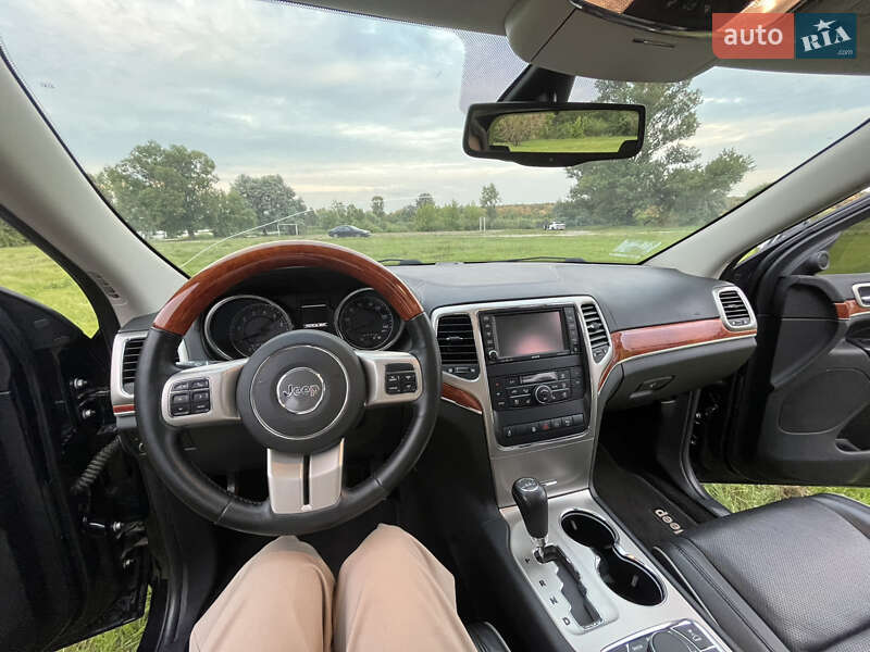 Внедорожник / Кроссовер Jeep Grand Cherokee 2011 в Харькове