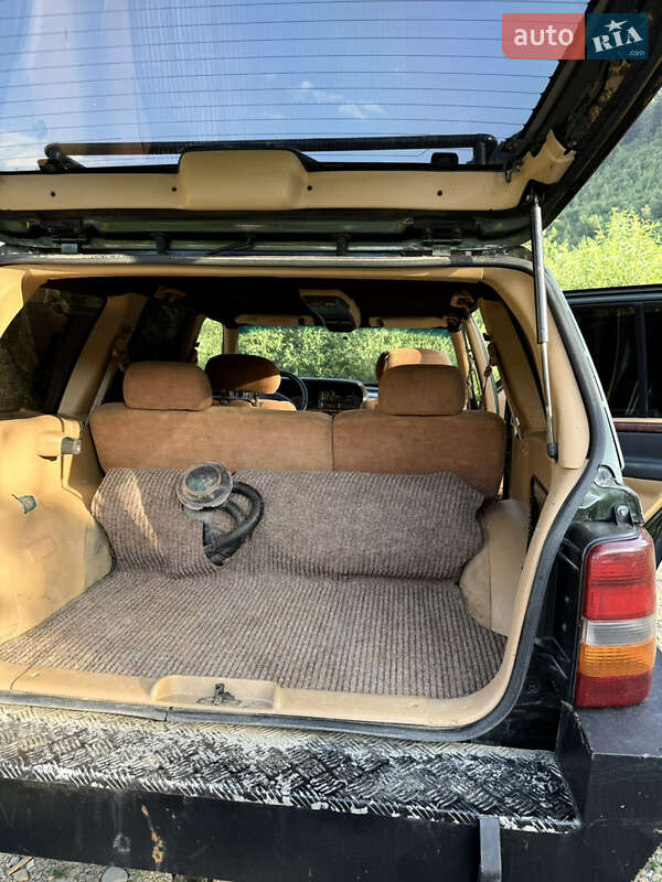 Внедорожник / Кроссовер Jeep Grand Cherokee 1996 в Межгорье