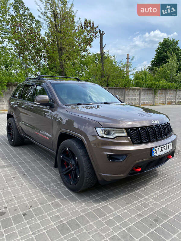 Внедорожник / Кроссовер Jeep Grand Cherokee 2018 в Киеве
