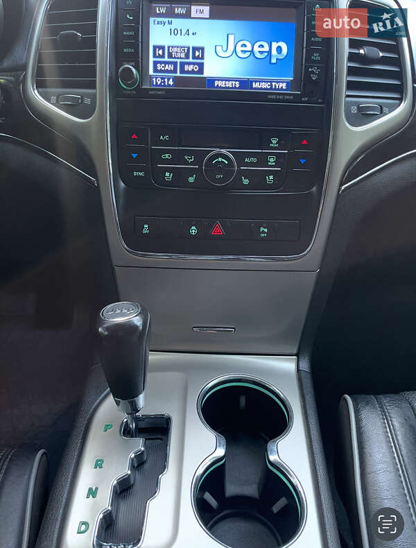 Внедорожник / Кроссовер Jeep Grand Cherokee 2011 в Виннице