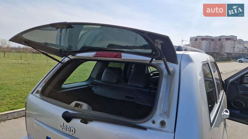 Позашляховик / Кросовер Jeep Grand Cherokee 2007 в Херсоні фото 23 Позашляховик / Кросовер Jeep Grand Cherokee 2007 в Херсоні