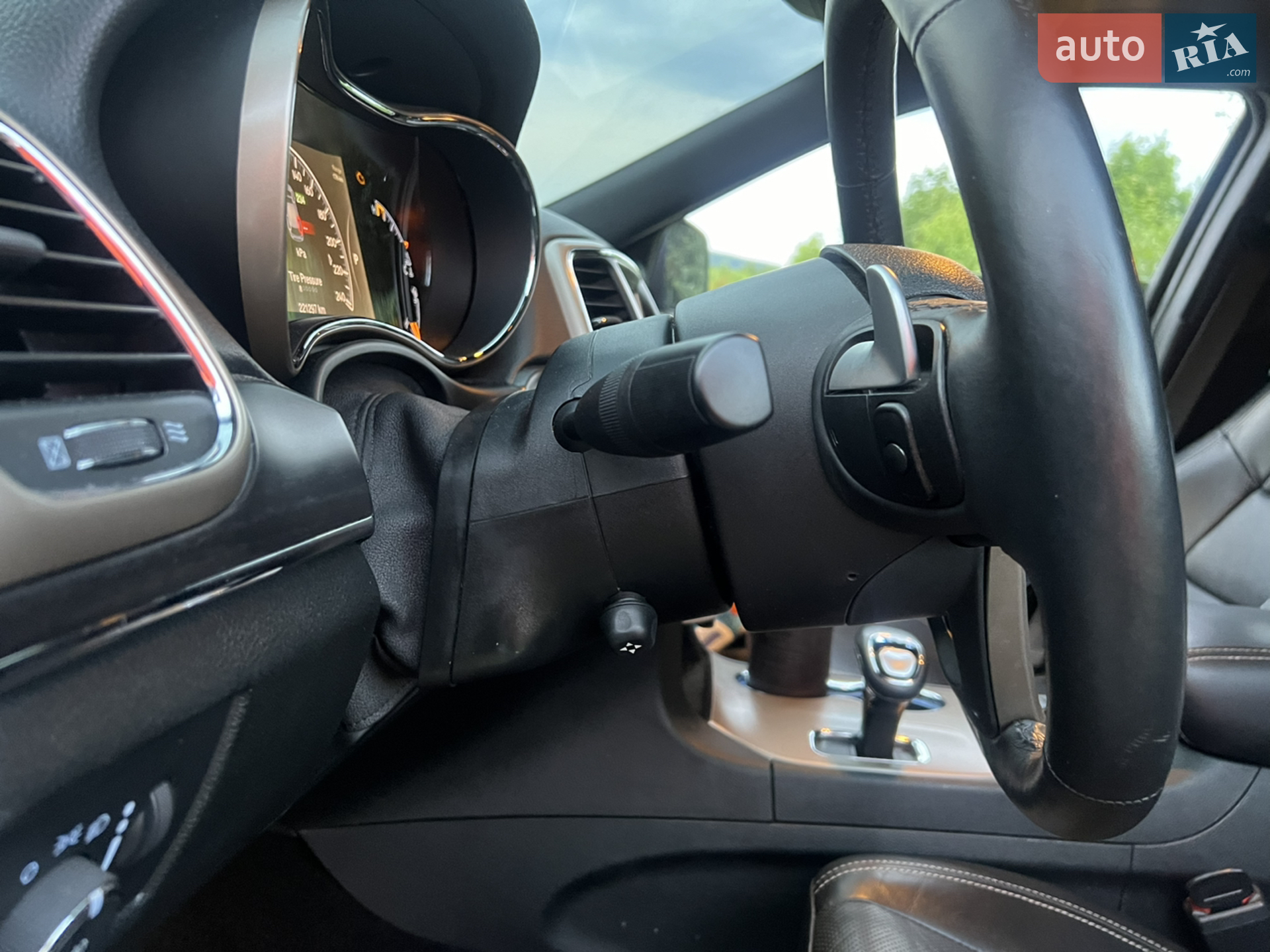 2013 Jeep Grand Cherokee - мініатюра 13