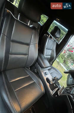 Внедорожник / Кроссовер Jeep Grand Cherokee 2013 в Золочеве