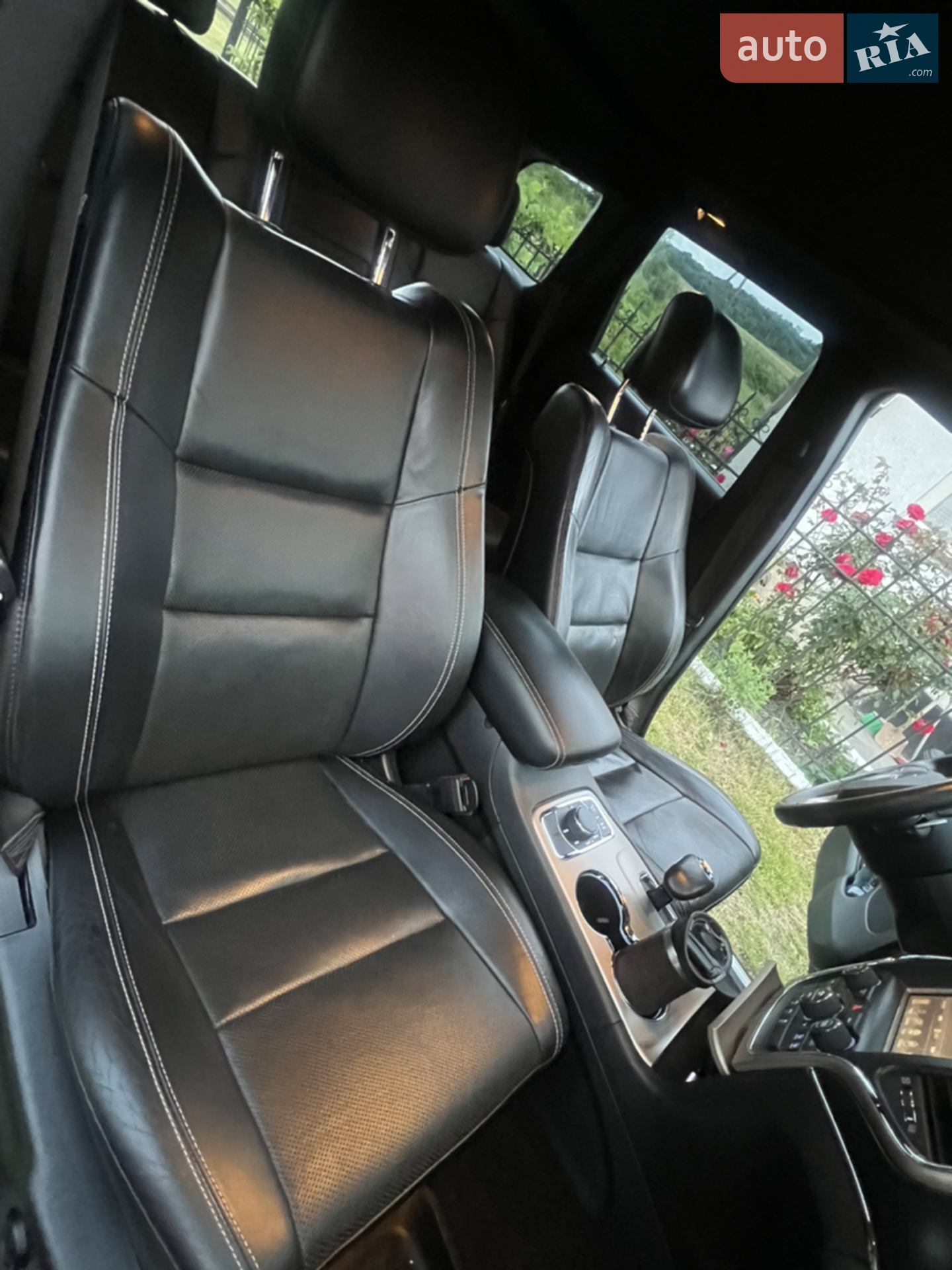 2013 Jeep Grand Cherokee - мініатюра 17