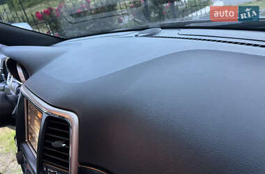 Внедорожник / Кроссовер Jeep Grand Cherokee 2013 в Золочеве