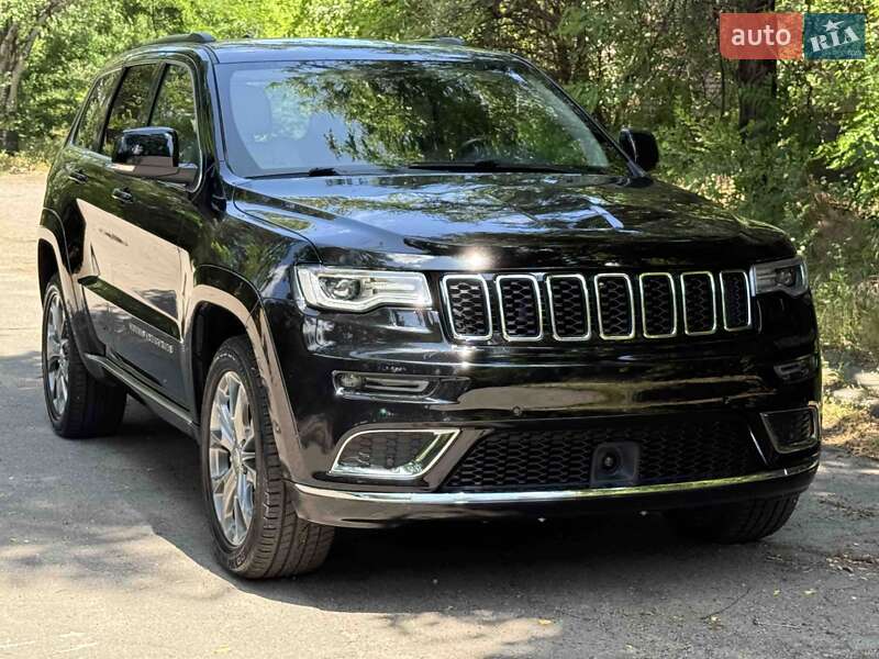 Jeep Grand Cherokee 2019