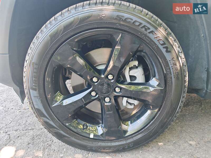 Внедорожник / Кроссовер Jeep Grand Cherokee 2024 в Харькове фото 32 Внедорожник / Кроссовер Jeep Grand Cherokee 2024 в Харькове