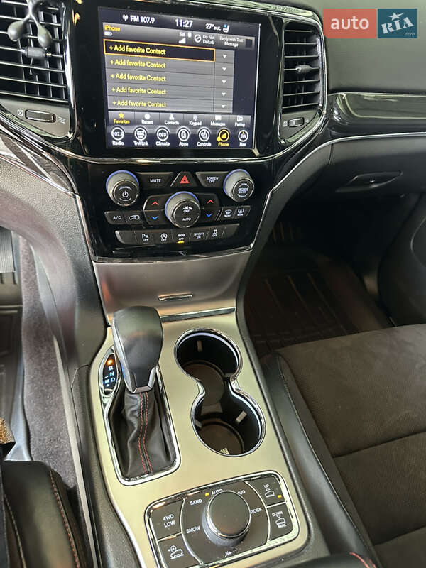 Внедорожник / Кроссовер Jeep Grand Cherokee 2018 в Киеве фото 11 Внедорожник / Кроссовер Jeep Grand Cherokee 2018 в Киеве