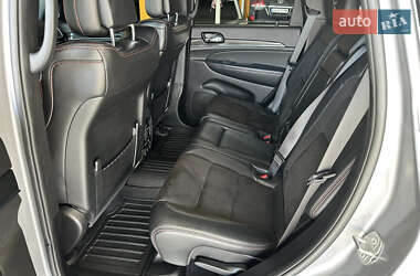 Внедорожник / Кроссовер Jeep Grand Cherokee 2018 в 