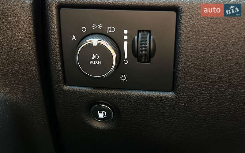 Внедорожник / Кроссовер Jeep Grand Cherokee 2020 в Львове