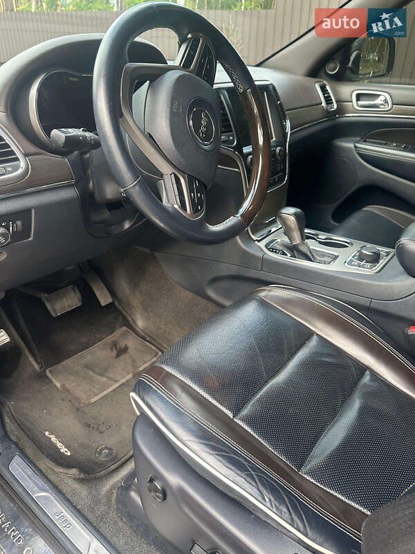 Внедорожник / Кроссовер Jeep Grand Cherokee 2017 в Киеве фото 6 Внедорожник / Кроссовер Jeep Grand Cherokee 2017 в Киеве