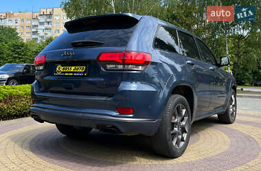 Внедорожник / Кроссовер Jeep Grand Cherokee 2019 в 