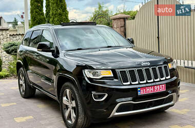 Внедорожник / Кроссовер Jeep Grand Cherokee 2015 в 