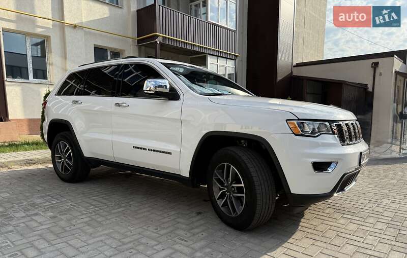Внедорожник / Кроссовер Jeep Grand Cherokee 2021 в Ромнах