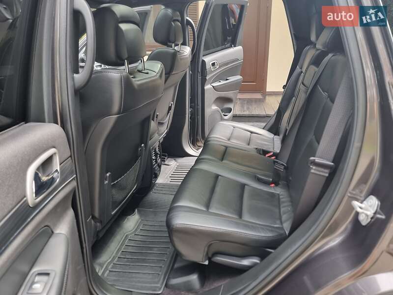 Внедорожник / Кроссовер Jeep Grand Cherokee 2018 в Киеве
