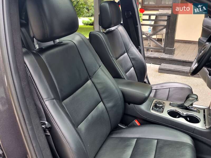 Внедорожник / Кроссовер Jeep Grand Cherokee 2018 в Киеве