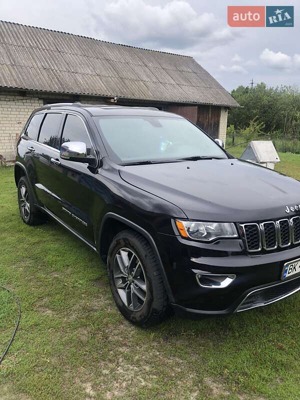 Внедорожник / Кроссовер Jeep Grand Cherokee 2018 в Владимирце