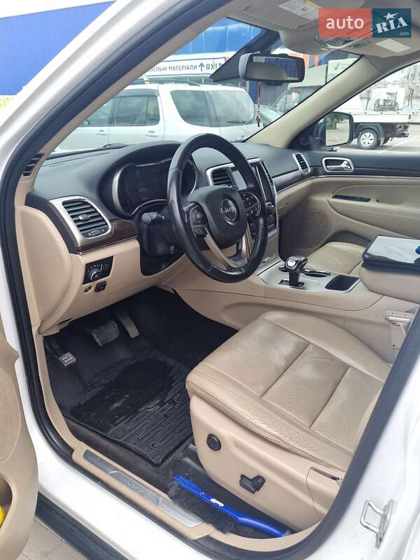 Внедорожник / Кроссовер Jeep Grand Cherokee 2014 в Сумах