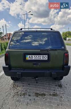Внедорожник / Кроссовер Jeep Grand Cherokee 1993 в 