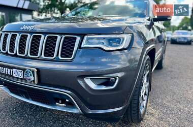 Внедорожник / Кроссовер Jeep Grand Cherokee 2021 в 