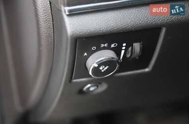 Внедорожник / Кроссовер Jeep Grand Cherokee 2013 в 