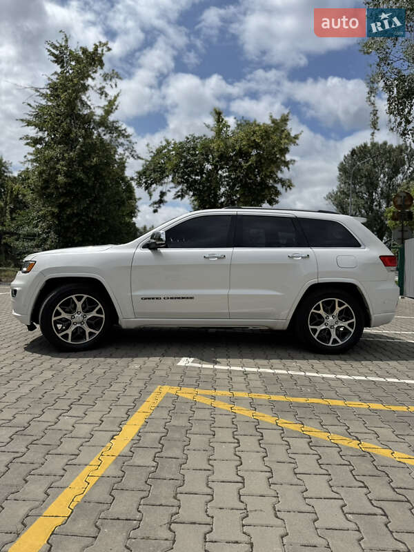 Внедорожник / Кроссовер Jeep Grand Cherokee 2019 в Киеве фото 4 Внедорожник / Кроссовер Jeep Grand Cherokee 2019 в Киеве