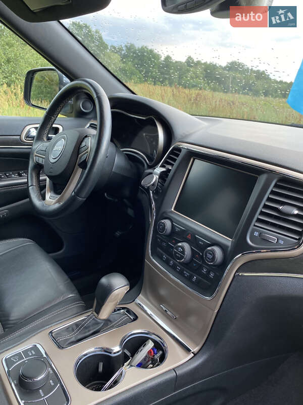 Внедорожник / Кроссовер Jeep Grand Cherokee 2017 в Ахтырке