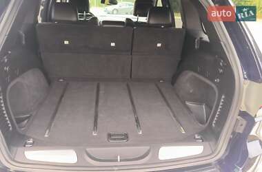 Внедорожник / Кроссовер Jeep Grand Cherokee 2016 в 