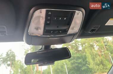 Внедорожник / Кроссовер Jeep Grand Cherokee 2016 в 