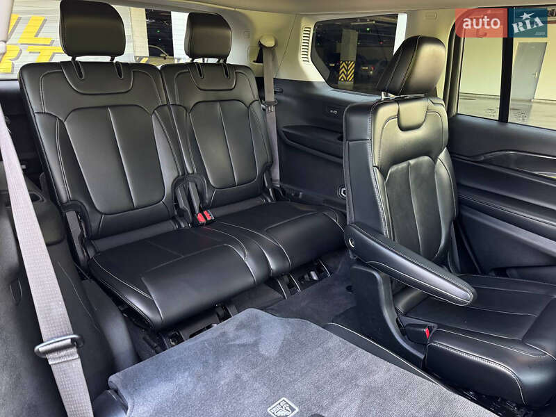Внедорожник / Кроссовер Jeep Grand Cherokee 2022 в Киеве