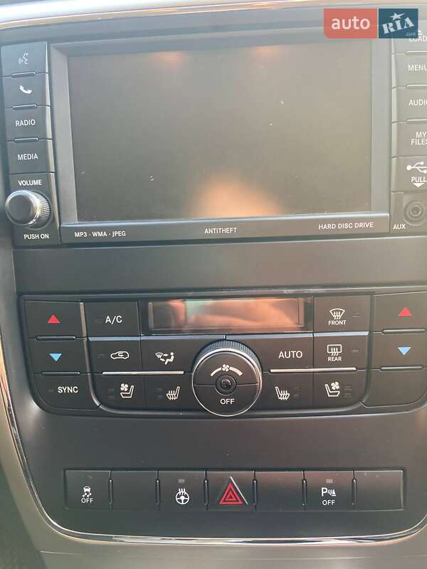 Внедорожник / Кроссовер Jeep Grand Cherokee 2011 в Первомайске