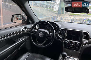 Внедорожник / Кроссовер Jeep Grand Cherokee 2018 в 