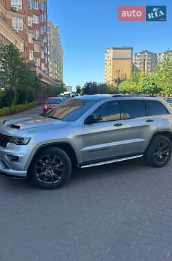Внедорожник / Кроссовер Jeep Grand Cherokee 2015 в Киеве