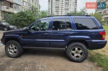 Внедорожник / Кроссовер Jeep Grand Cherokee 2002 в Киеве
