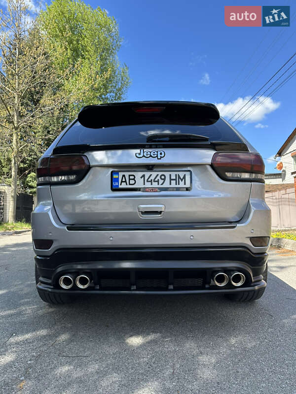 Внедорожник / Кроссовер Jeep Grand Cherokee 2015 в Киеве