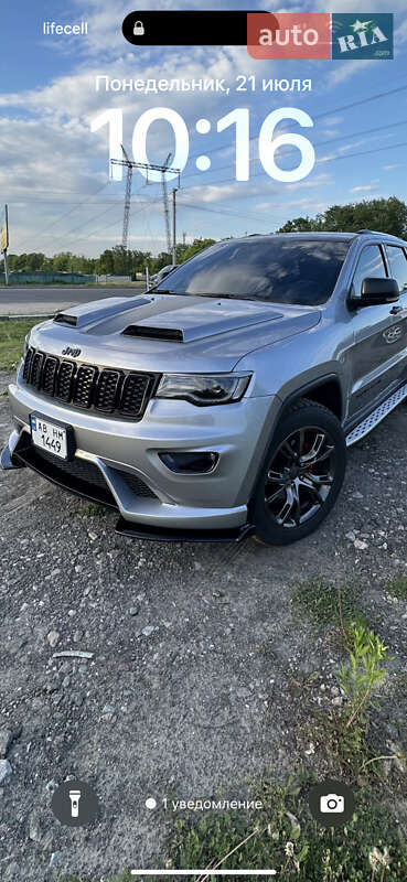 Внедорожник / Кроссовер Jeep Grand Cherokee 2015 в Киеве