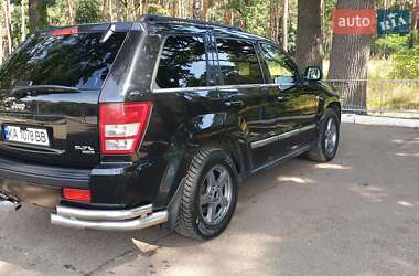 Внедорожник / Кроссовер Jeep Grand Cherokee 2006 в 