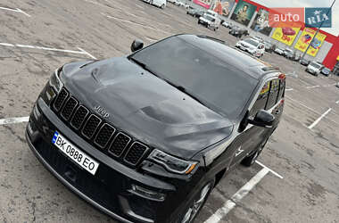 Внедорожник / Кроссовер Jeep Grand Cherokee 2020 в Ровно