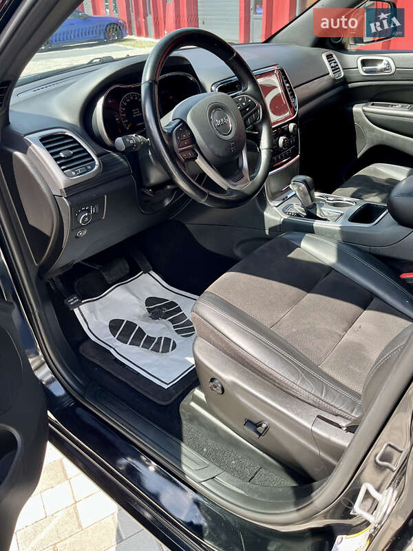 Внедорожник / Кроссовер Jeep Grand Cherokee 2020 в Львове