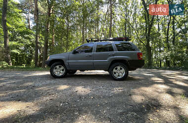 Внедорожник / Кроссовер Jeep Grand Cherokee 2001 в 