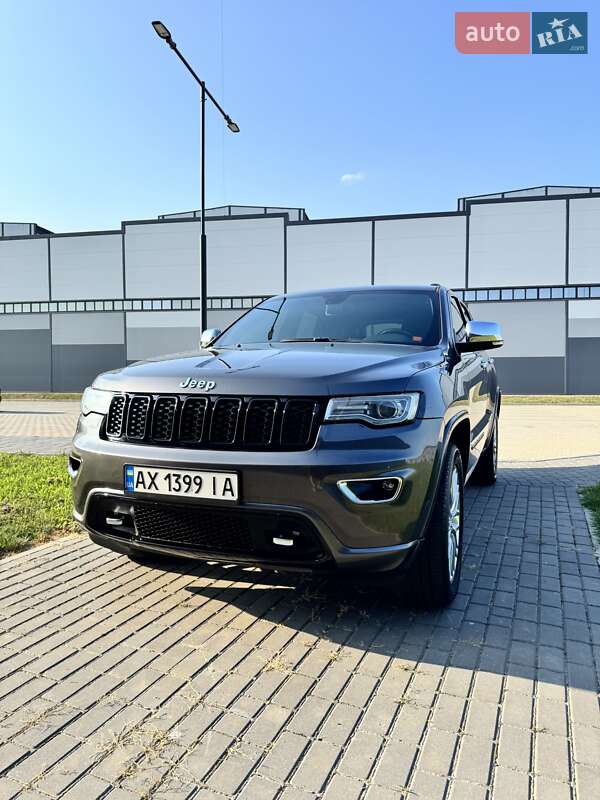 Внедорожник / Кроссовер Jeep Grand Cherokee 2018 в Ивано-Франковске